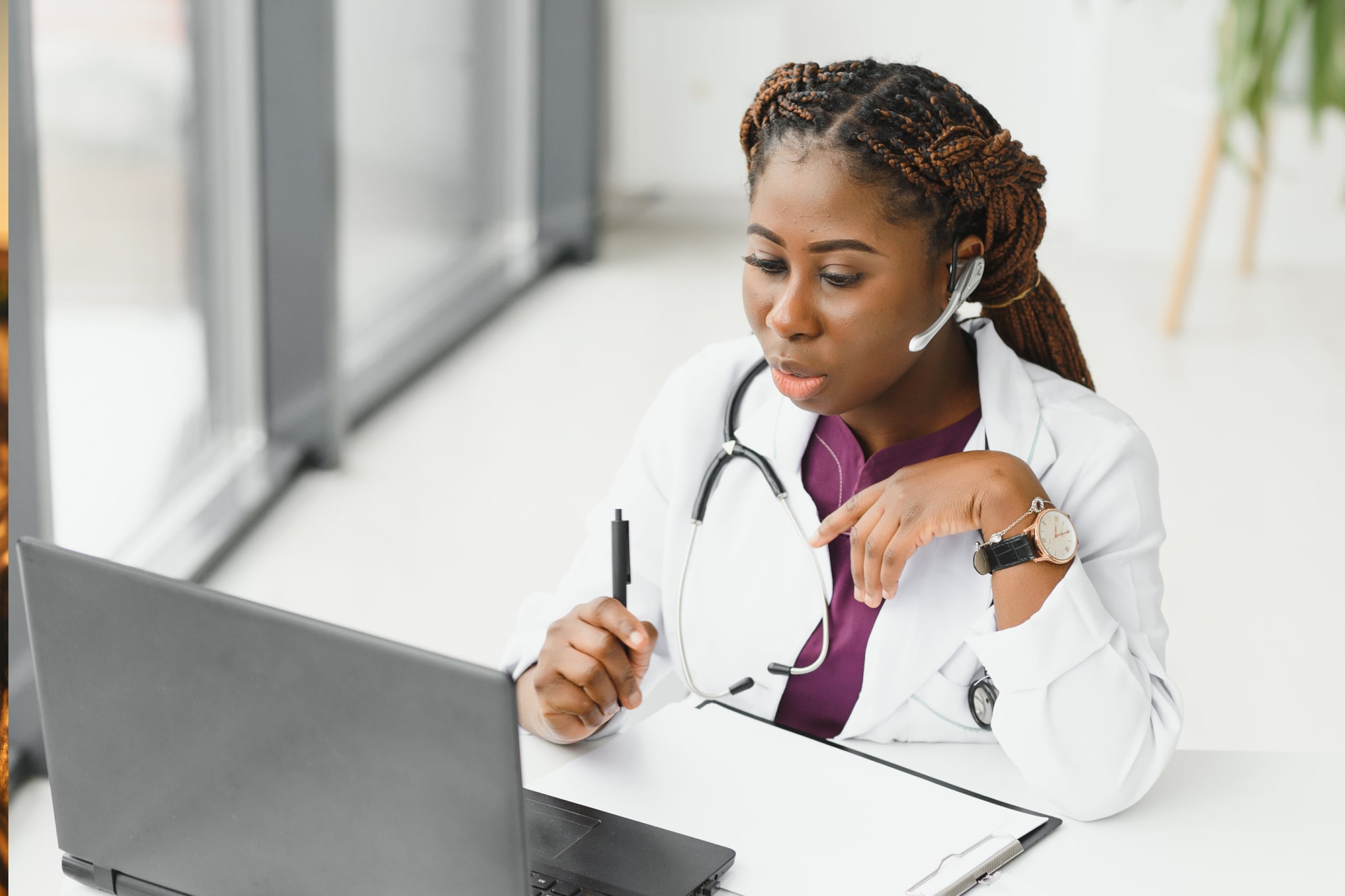 Doctor talking to patients over the internet